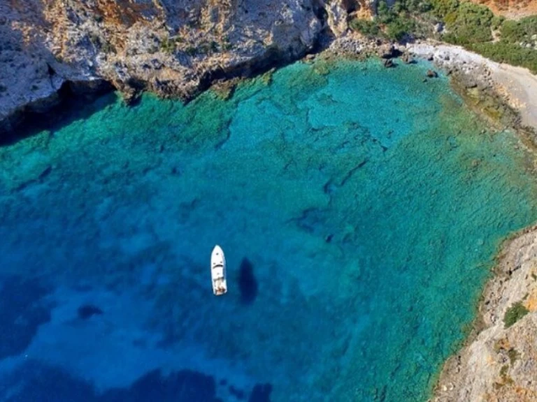 Location bateau Kissamos pas cher Alkyon 6M