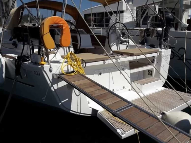 Louez un Dufour Dufour 460 Grand Large à Lávrio