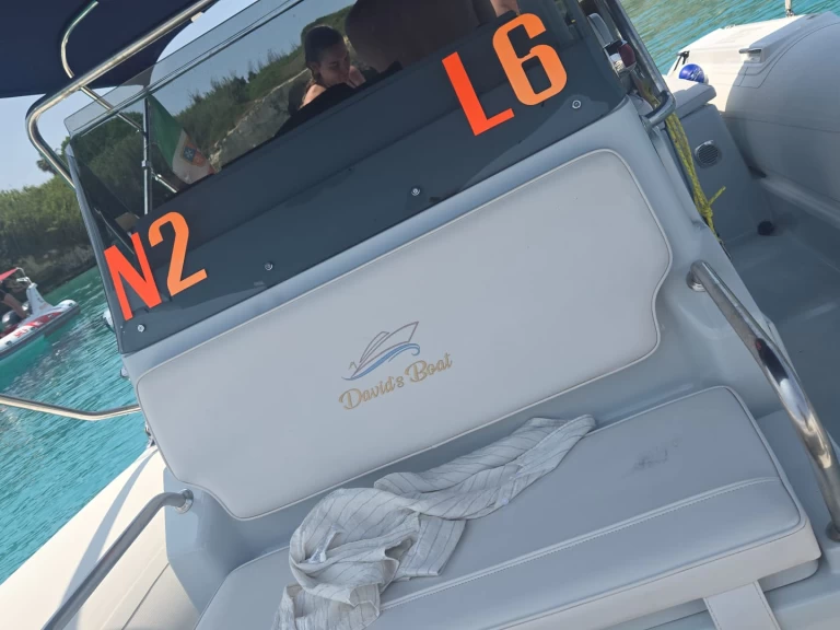 Location Semi-rigide Joker Boat avec permis