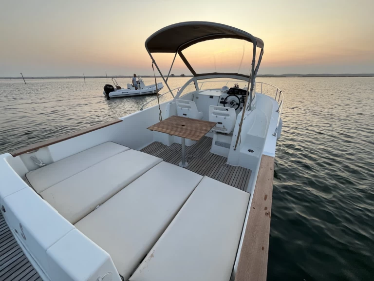 Bateau à moteur à louer à Arcachon au meilleur prix