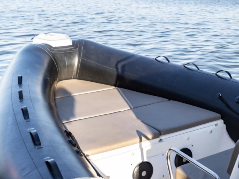 Semi-rigide à louer à Arcachon au meilleur prix