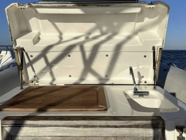 Louer Semi-rigide avec ou sans skipper Joker Boat à Arcachon