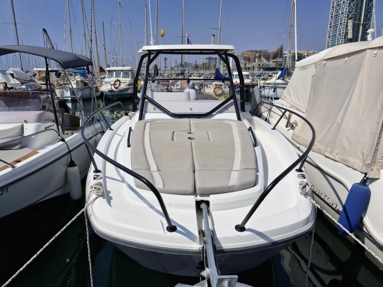 Location Bateau à moteur Bénéteau avec permis