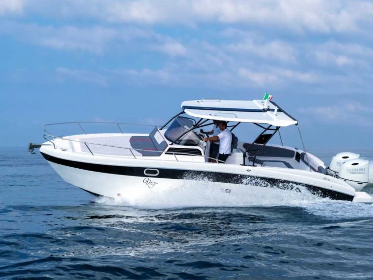 Bateau à moteur à louer à Ibiza (Ville) au meilleur prix