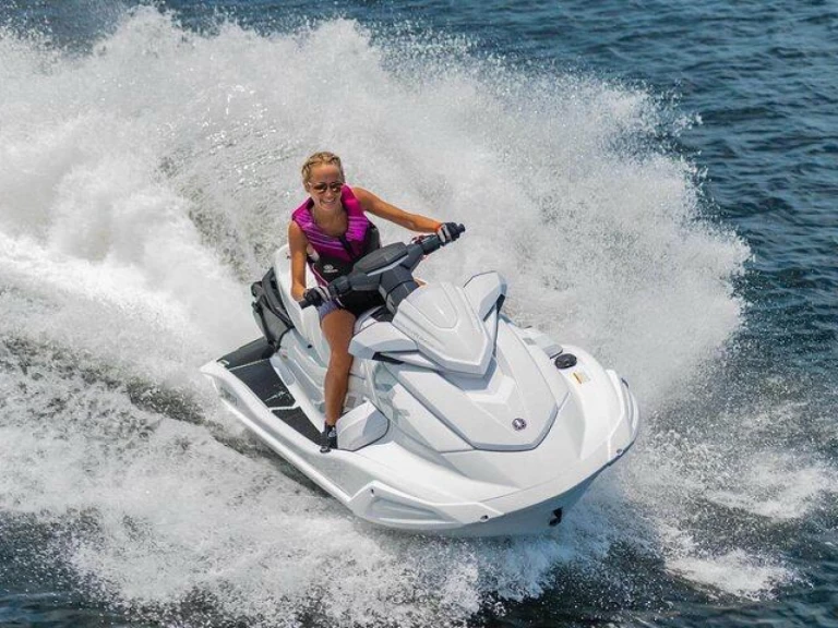 Louez un Yamaha Yamaha VX à Sant Antoni de Portmany