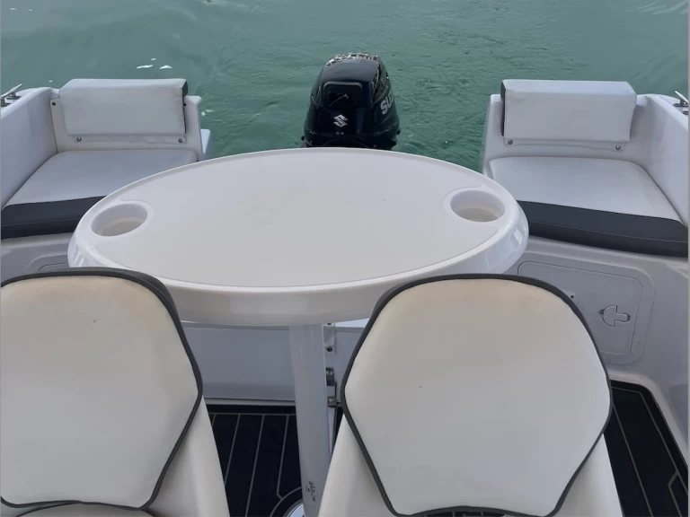 Location bateau Dubhe arena 500 à Puerto Banús sur Samboat