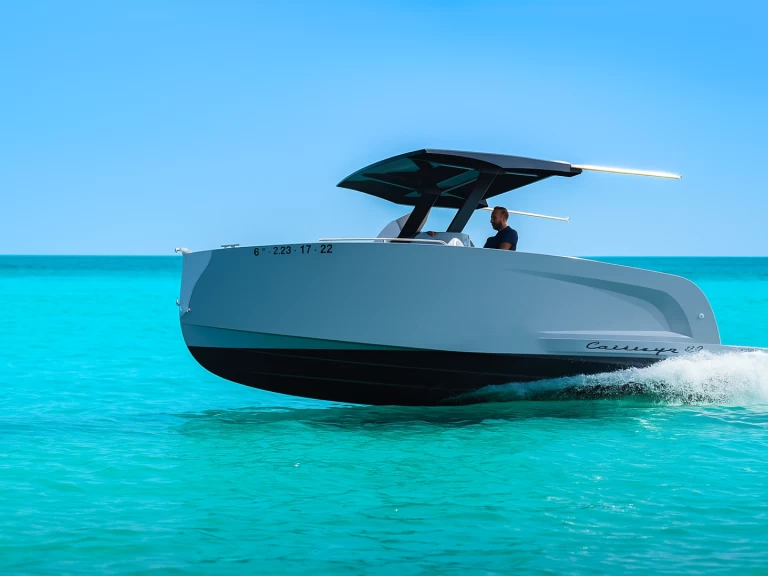 Bateau à moteur à louer à Port de Port Mahon au meilleur prix