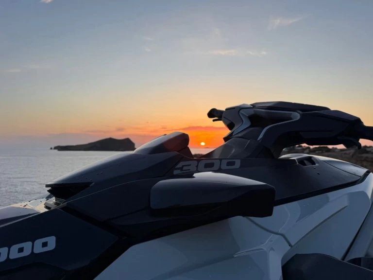 Location bateau Sea-Doo Gtx limited 300 à Marina Ibiza sur Samboat