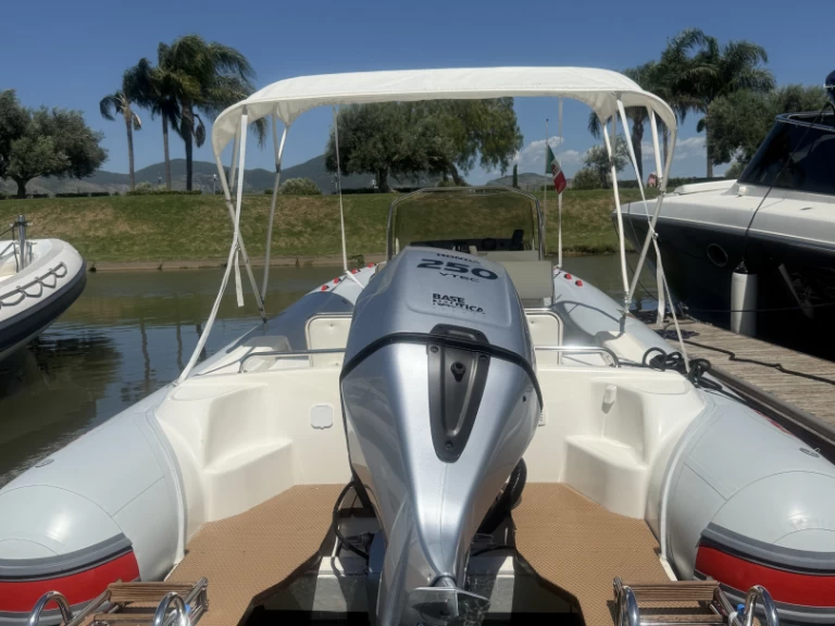Location bateau Joker Boat Clubman 26 à Porto Badino sur Samboat