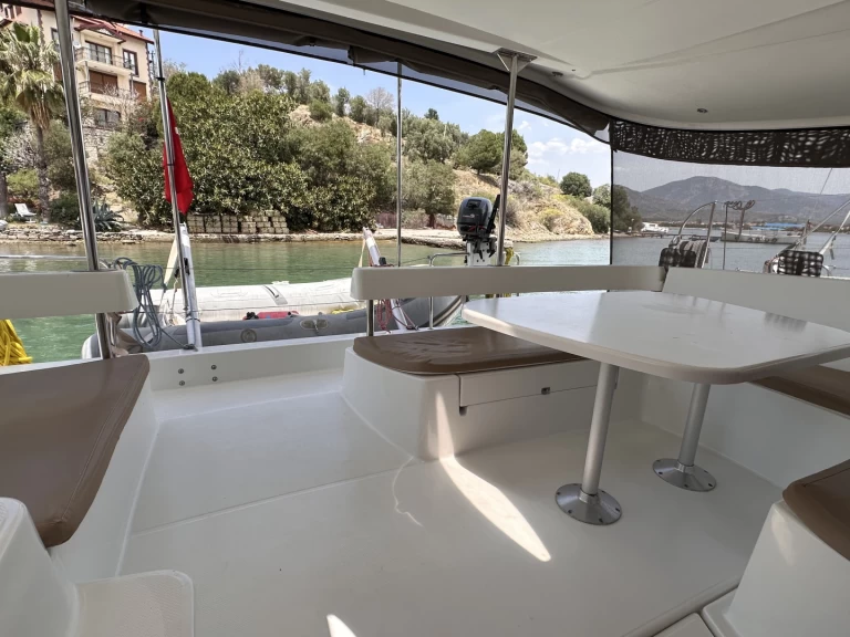 Louer Catamaran avec ou sans skipper Fountaine Pajot à Fethiye