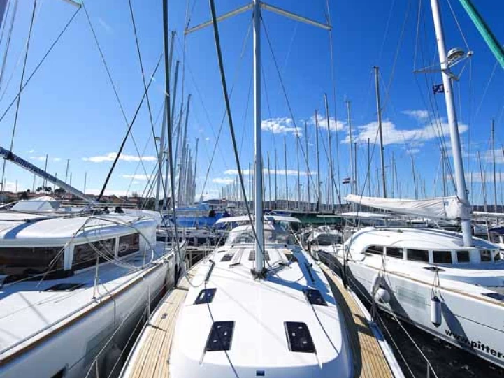 Louer Voilier avec ou sans skipper Bavaria à Trogir