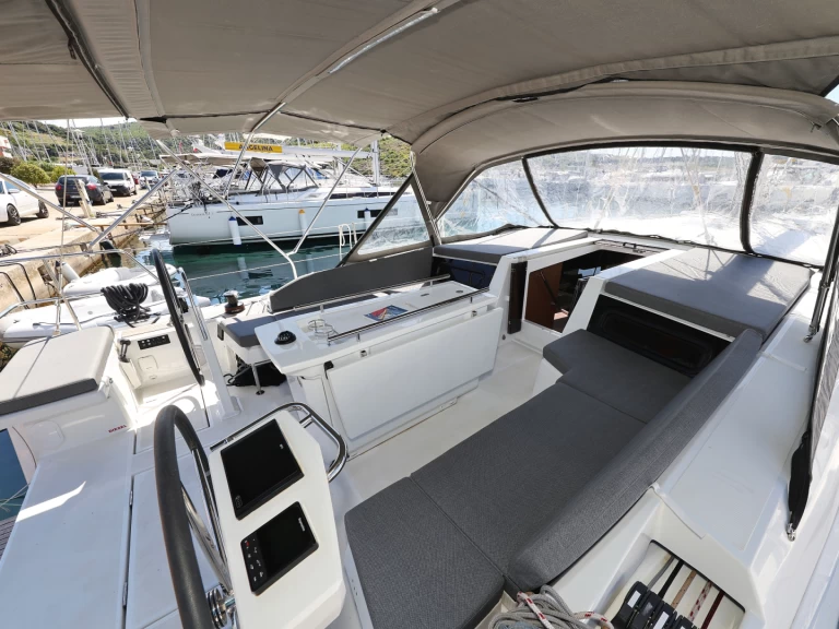 Location bateau Bénéteau Oceanis 46.1 à Primošten sur Samboat