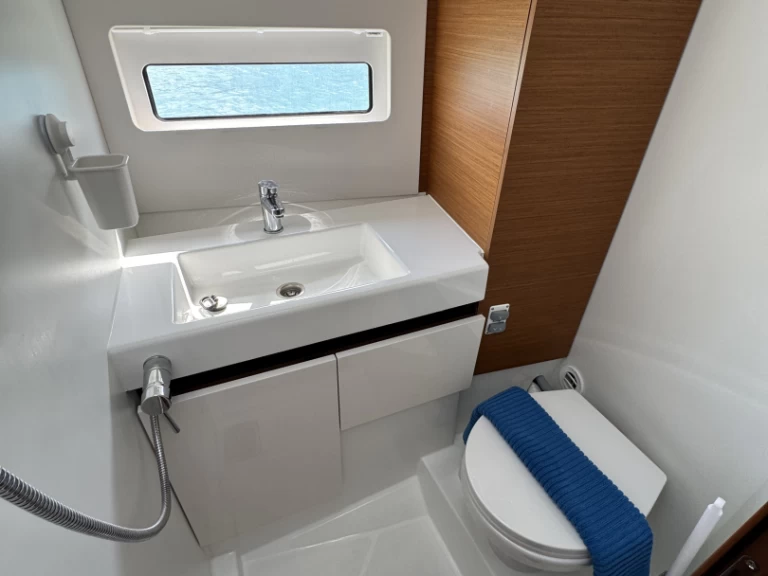 Location à Rodi Garganico - Jeanneau Sun Odyssey 490 sur SamBoat