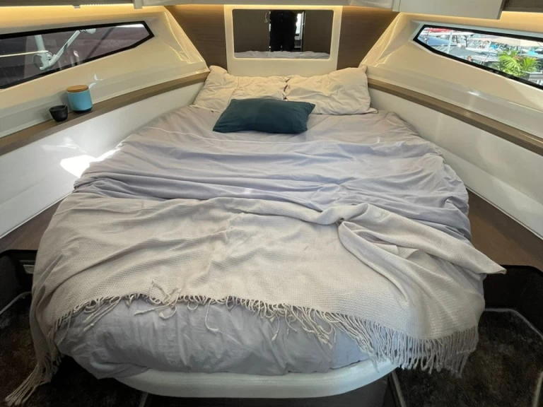 Louer Bateau à moteur avec ou sans skipper Jeanneau à Zadar