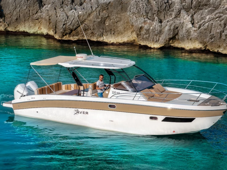 Bateau à moteur à louer à Castro au meilleur prix