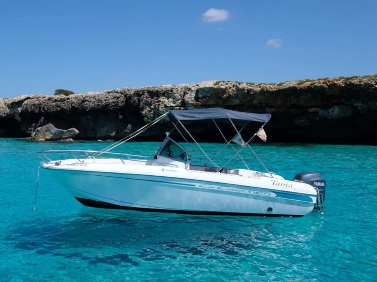 Location Bateau à moteur Jeanneau avec permis