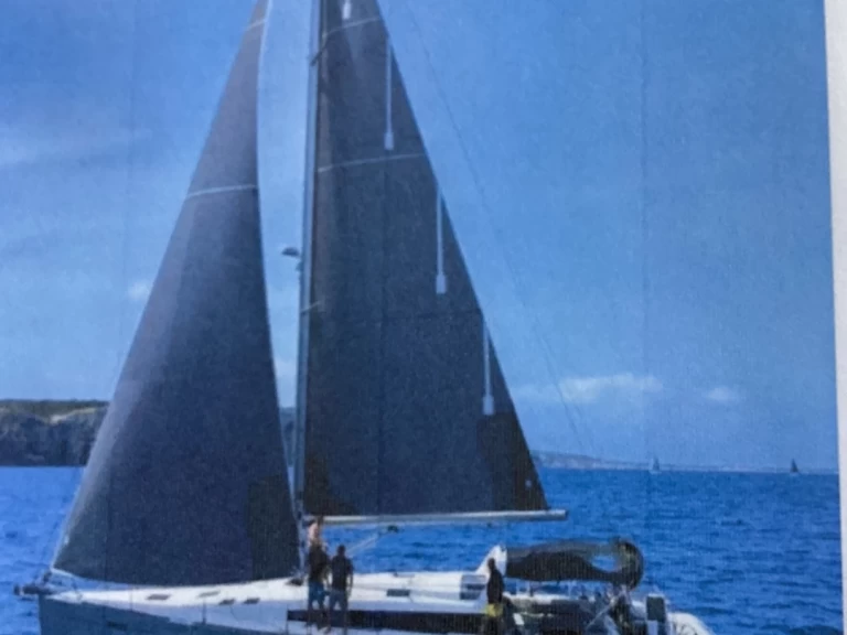 Louer Voilier avec ou sans skipper Bénéteau à Marseille