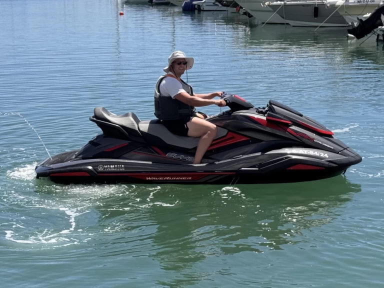 Louer Jet ski avec ou sans skipper Yamaha à Puerto Banús