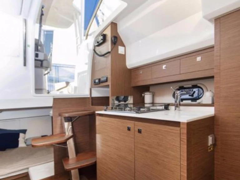 Location à Puerto Portals - Jeanneau Cap Camarat 10.5 WA sur SamBoat