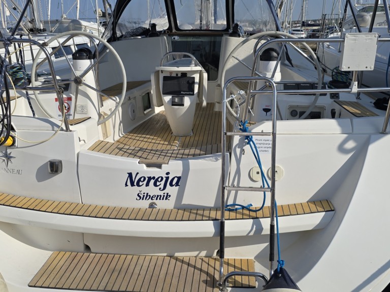 Location à Biograd na Moru - Jeanneau Sun Odyssey 42i sur SamBoat