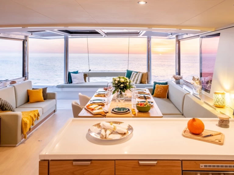 Catamaran à louer à Le Marin au meilleur prix