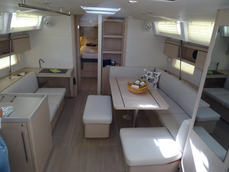 Location Voilier à Álimos - Bénéteau Oceanis 46.1