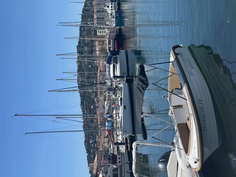 Location à Sète - Qfiber Gentle tender 555 sur SamBoat