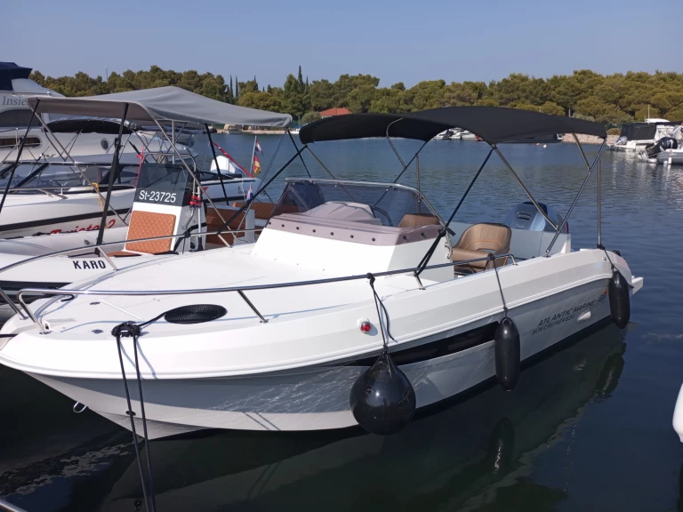 Location à Sibenik - Atlantic Sun Cruiser 630 sur SamBoat