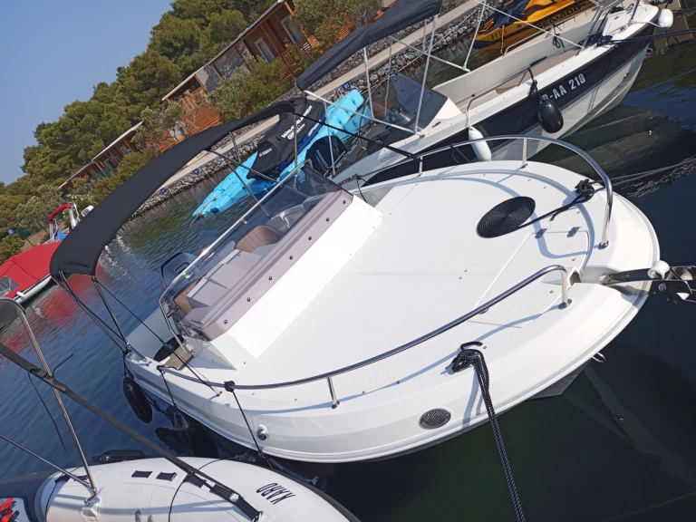 Louez un Atlantic Sun Cruiser 630 à Sibenik