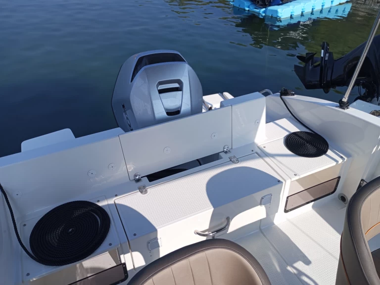 Location bateau Sibenik pas cher Sun Cruiser 630