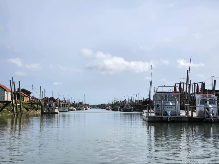 Location Semi-rigide à Ronce-les-Bains - Bombard Explorer 550