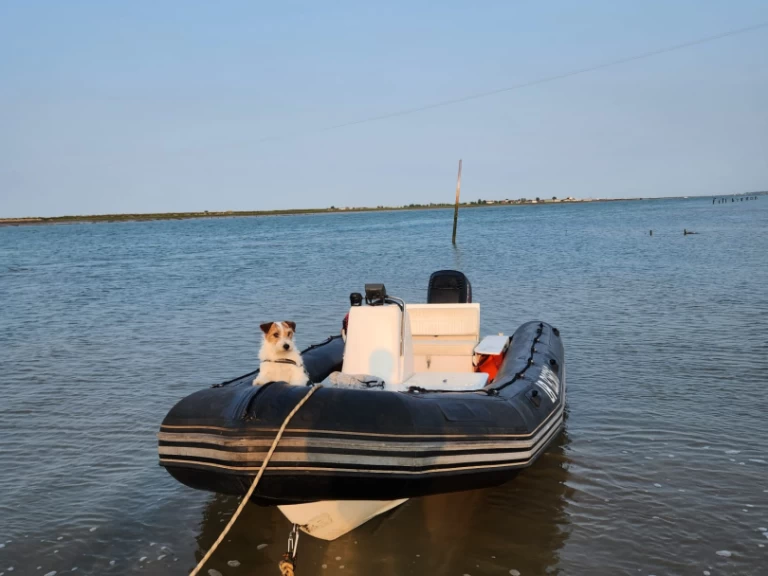 Location à Ronce-les-Bains - Bombard Explorer 550 sur SamBoat