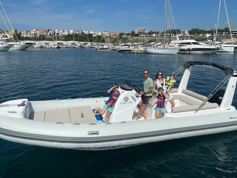 Louez un Neuvisa TARPON 790 LX à Palamós