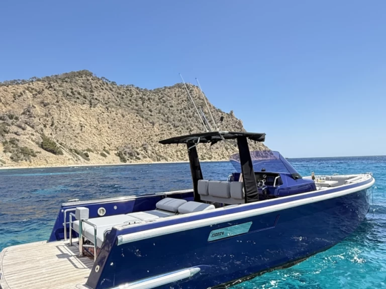 Louez un Fjord Fjord 36 Open à Ibiza Magna
