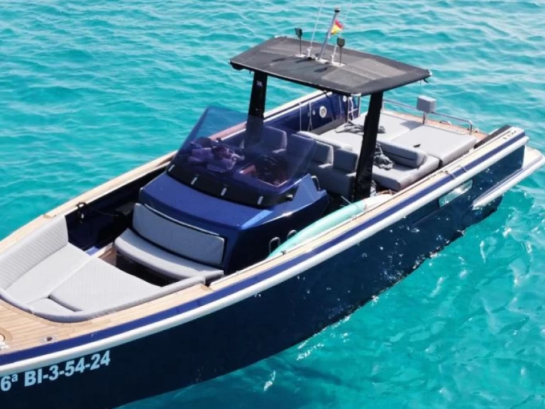 Louer Bateau à moteur avec ou sans skipper Fjord à Ibiza Magna