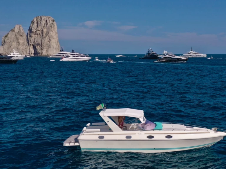 Location bateau PRIMATIST By Bruno Abbate 42 à Castellammare di Stabia sur Samboat