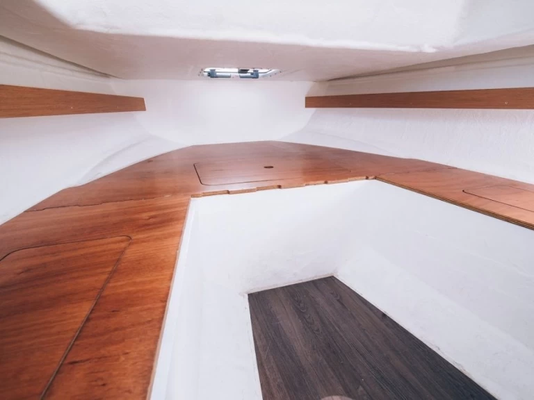 Louer Bateau à moteur avec ou sans skipper Bénéteau à Ajaccio