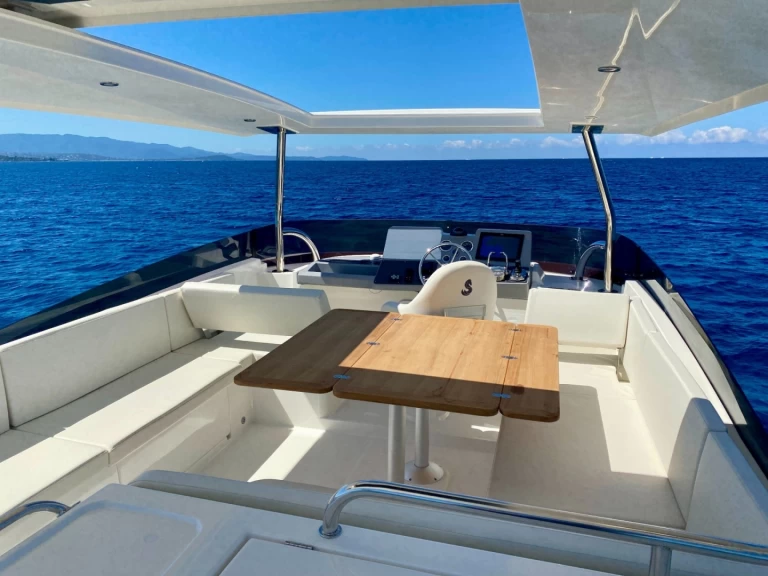 Location Bateau à moteur à Ajaccio - Bénéteau Swift Trawler 48