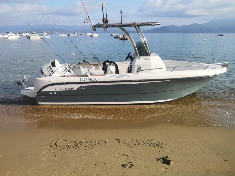 Location Bateau à moteur à Campomoro - Ocqueteau OCQUETEAU 600 OSTREA T TOP