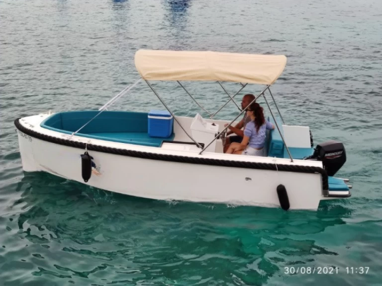 Louer Bateau à moteur avec ou sans skipper Marion à Ciutadella de Menorca
