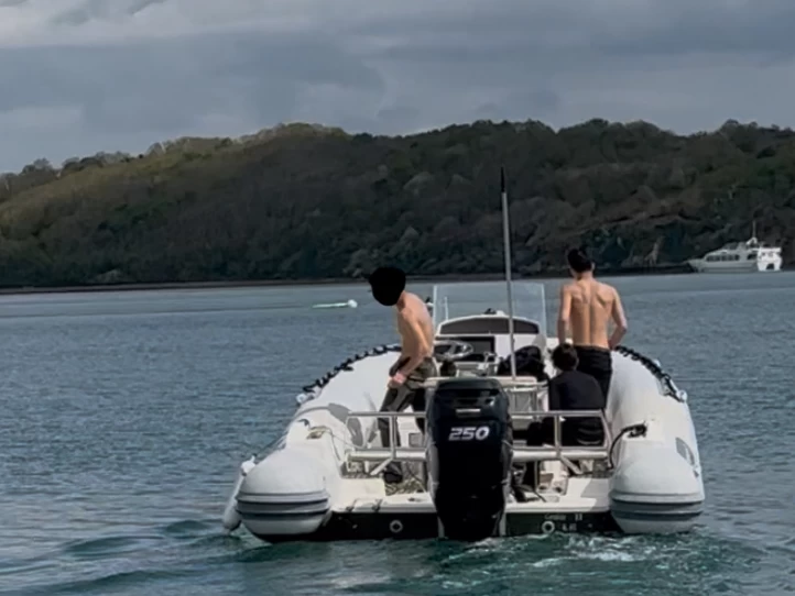 Location Semi-rigide Kelt avec permis