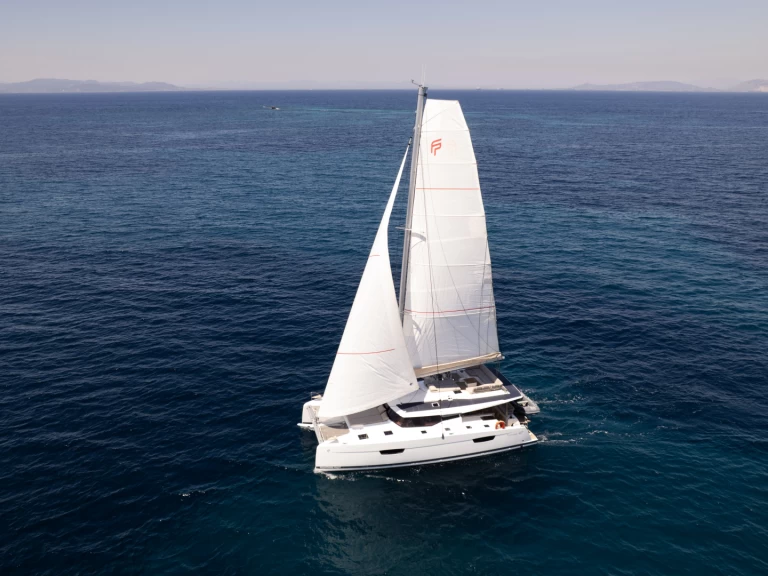 Louer Catamaran avec ou sans skipper Fountaine Pajot à Álimos