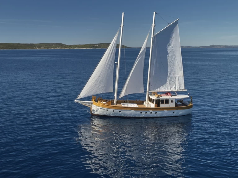 Location bateau Custom Made Green Ray à Split sur Samboat