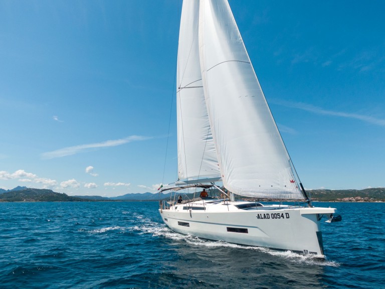 Louer Voilier avec ou sans skipper Dufour à Cannigione