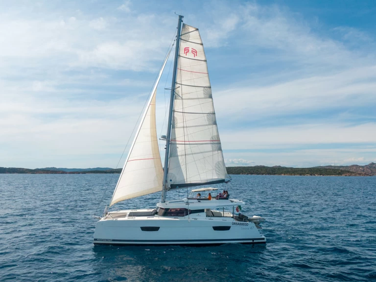 Catamaran à louer à Cannigione au meilleur prix