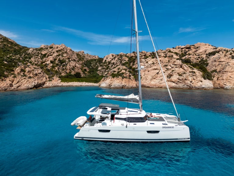 Fountaine Pajot Saona 47 a louer à Cannigione