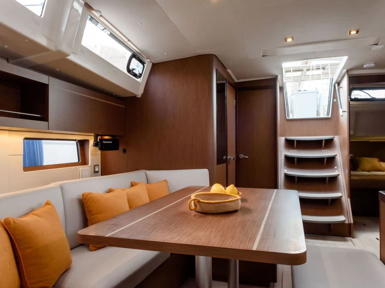 Location à Cannigione - Bénéteau Oceanis 46.1 sur SamBoat