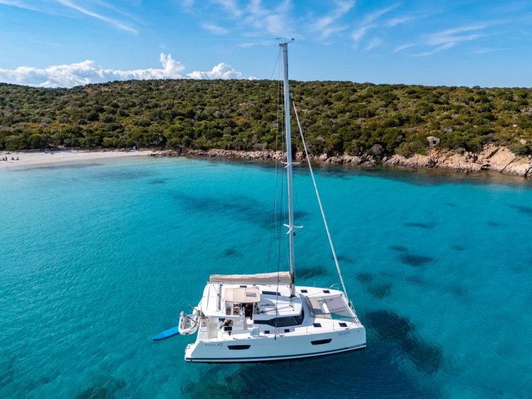 Location Catamaran à Cannigione - Fountaine Pajot Astrea 42