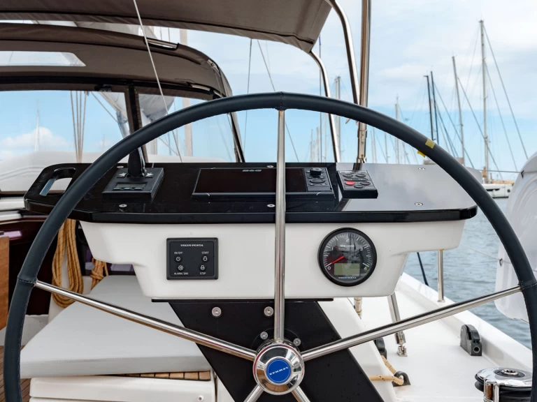 Location à Cannigione - Dufour Dufour 470 sur SamBoat