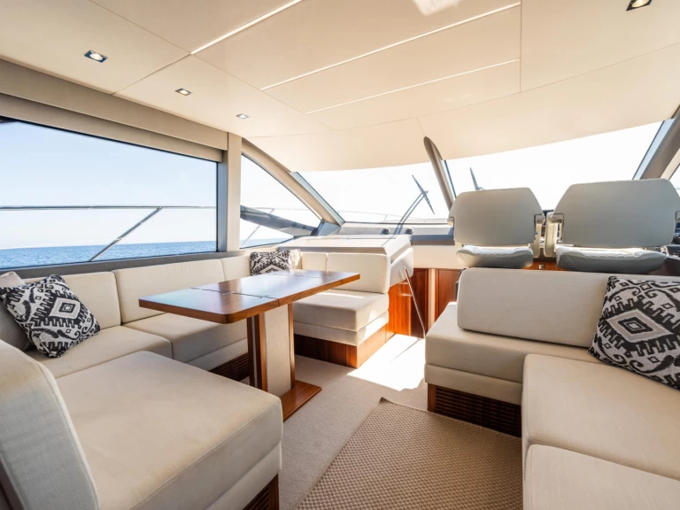 Location à San Ġiljan - Sunseeker Manhattan 52 sur SamBoat